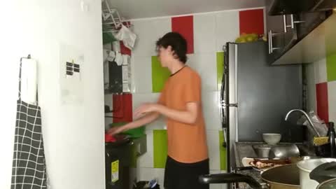 Snapshot of norehg__ chatting on 10-09-25, 08:34 Norehg online show from 10-09-25, 08:34