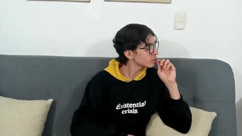 Snapshot of norehg__ chatting on 10-11-25, 08:57 Norehg online show from 10-11-25, 08:57