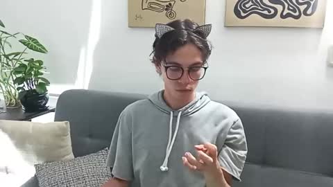 Snapshot of norehg__ chatting on 10-14-25, 08:15 Norehg online show from 10-14-25, 08:15