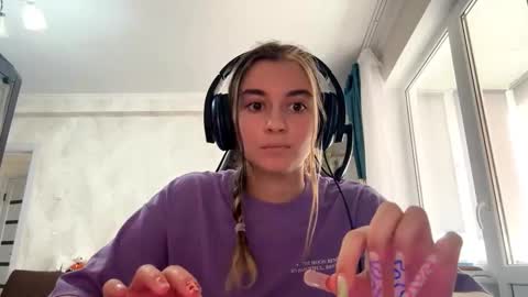 Elena online show from 02-24-26, 10:02