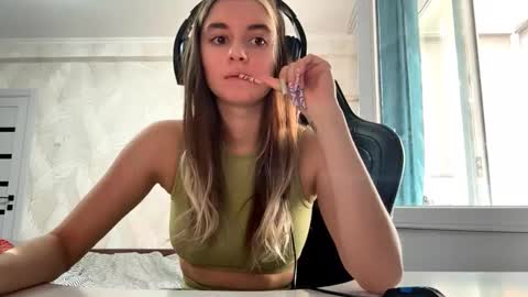 Elena online show from 02-28-26, 06:03