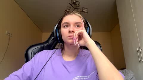 Elena online show from 03-26-26, 06:19