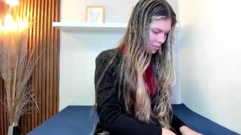 Snapshot of norki_ chatting on 07-06-26, 12:02 Norki online show from 07-06-26, 12:02