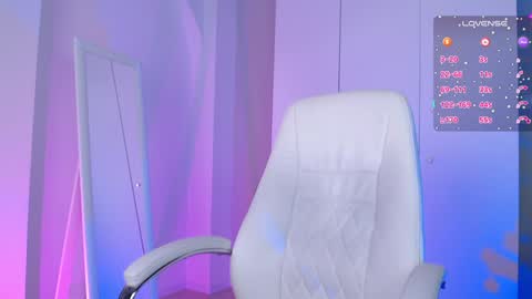 eva online show from 12-10-24, 01:32
