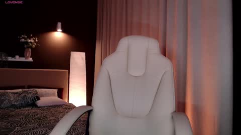 eva online show from 03-06-25, 01:16