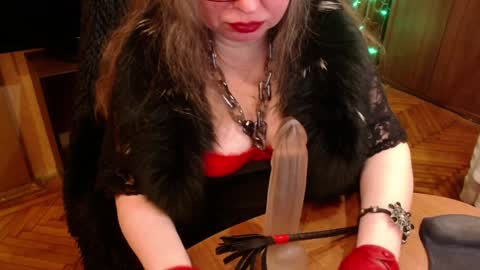 miss Tress online show from 01-05-25, 10:40