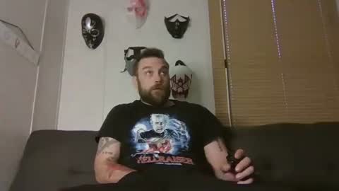 Snapshot of norsirish chatting on 10-19-25, 12:28 norsirish online show from 10-19-25, 12:28