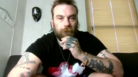 Snapshot of norsirish chatting on 10-29-25, 03:47 norsirish online show from 10-29-25, 03:47