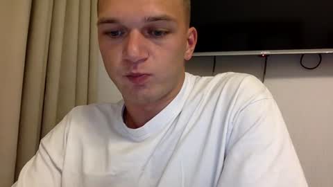 Justin online show from 07-11-26, 09:49