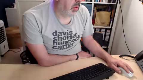 Snapshot of northern376854 chatting on 11-29-25, 09:56 northerndaddy online show from 11-29-25, 09:56