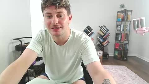 Snapshot of northofsouth_xxx chatting on 07-08-26, 04:00 northofsouth_xxx online show from 07-08-26, 04:00