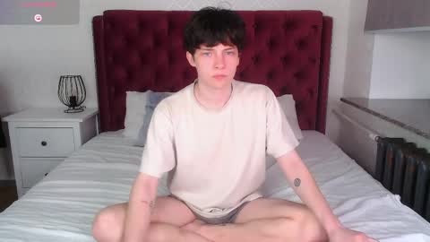 Milan online show from 04-15-26, 09:26