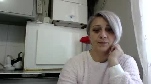 nosmileme online show from 11-18-25, 10:41