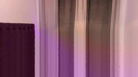 Tina online show from 10-20-25, 07:47