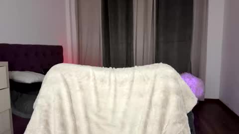 Tina online show from 11-04-25, 02:21