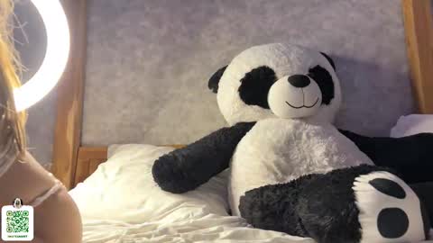 Snapshot of notecarret chatting on 03-08-26, 02:04 notecarret online show from 03-08-26, 02:04