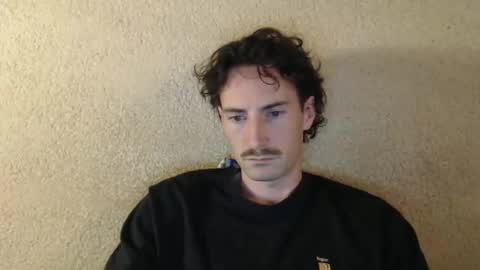 Snapshot of notenic chatting on 10-16-25, 11:17 Notenic online show from 10-16-25, 11:17