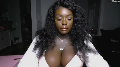 Nikole online show from 05-05-26, 05:26