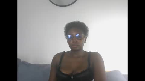 Snapshot of notorioussaint chatting on 10-09-25, 07:23 notorioussaint online show from 10-09-25, 07:23