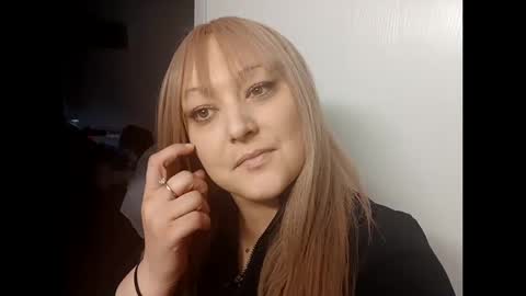 notouchmami online show from 10-16-25, 04:02