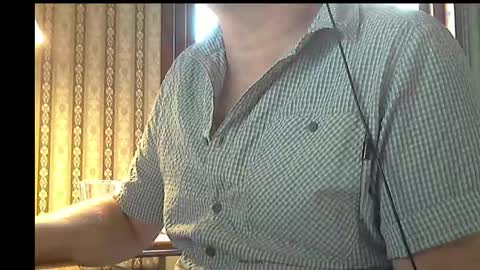 Snapshot of notte chatting on 12-17-24, 01:27 notte online show from 12-17-24, 01:27