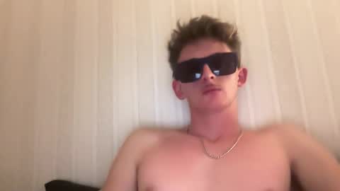 Mason and Blondies studio online show from 05-01-26, 12:54