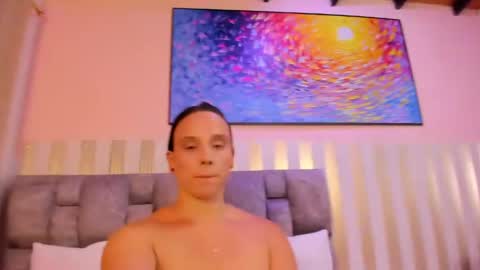 NOVA online show from 05-01-26, 07:40