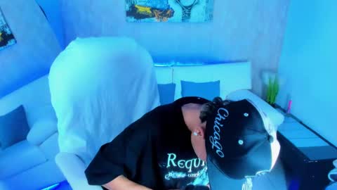 nova online show from 10-19-25, 05:19