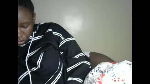 Snapshot of novaah chatting on 03-31-26, 02:13 novaah online show from 03-31-26, 02:13