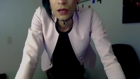 Nova...  online show from 10-03-25, 09:34