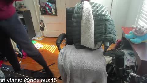 Noxious online show from 04-19-26, 08:00