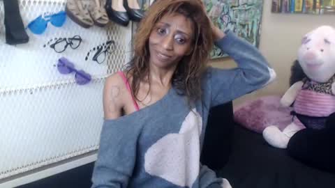 Nubiangiggles online show from 05-06-26, 09:03