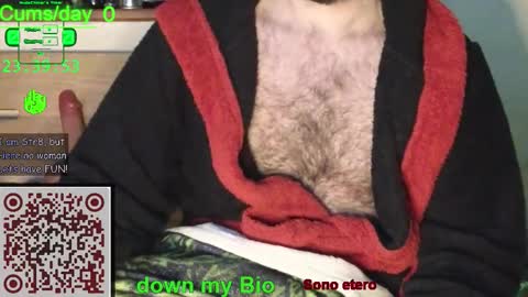 Snapshot of nudechiller chatting on 02-15-26, 10:39 Vinz... online show from 02-15-26, 10:39