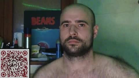 Snapshot of nudechiller chatting on 03-12-26, 11:00 Vinz... online show from 03-12-26, 11:00