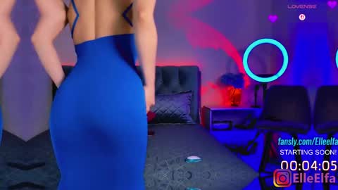 Snapshot of nudeella chatting on 05-10-26, 06:13 ElfaElle Im online .Wednesday Thursday Friday Saturday Sunday from 10pm to 2am GMT3 online show from 05-10-26, 06:13