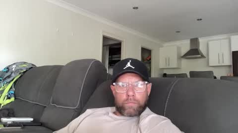 Snapshot of nudemoto chatting on 12-17-25, 10:38 nudemoto online show from 12-17-25, 10:38