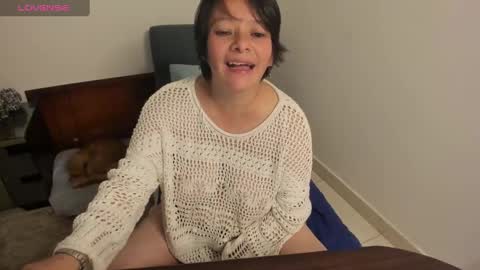 nuit_rose online show from 02-04-25, 07:51