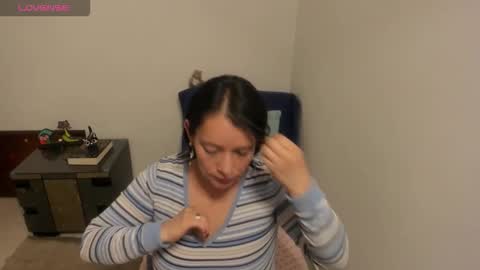 nuit_rose online show from 10-13-25, 02:00