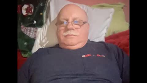 nukiss online show from 10-31-25, 07:26