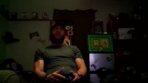 Snapshot of number1dad_ chatting on 01-29-25, 03:33 Awwwww Hey Sweetie Pies. Welcome To The Sweetie Pie Lounge. Enjoy The Dad-Cast. SweetCorny Fun-loving Dad Talk. online show from 01-29-25, 03:33