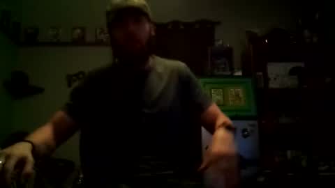 Snapshot of number1dad_ chatting on 02-12-25, 10:04 Awwwww Hey Sweetie Pies. Welcome To The Sweetie Pie Lounge. Enjoy The Dad-Cast. SweetCorny Fun-loving Dad Talk. online show from 02-12-25, 10:04