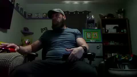 Snapshot of number1dad_ chatting on 09-12-25, 06:52 Awwwww Hey Sweetie Pies. Welcome To The Sweetie Pie Lounge. Enjoy The Dad-Cast. SweetCorny Fun-loving Dad Talk. online show from 09-12-25, 06:52