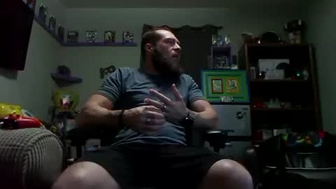 Snapshot of number1dad_ chatting on 09-23-25, 02:47 Awwwww Hey Sweetie Pies. Welcome To The Sweetie Pie Lounge. Enjoy The Dad-Cast. SweetCorny Fun-loving Dad Talk. online show from 09-23-25, 02:47