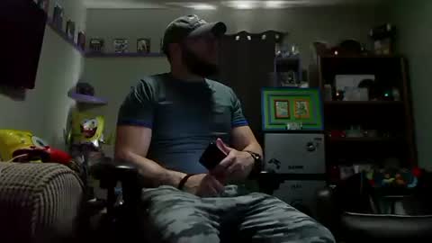 Snapshot of number1dad_ chatting on 10-14-25, 07:25 Awwwww Hey Sweetie Pies. Welcome To The Sweetie Pie Lounge. Enjoy The Dad-Cast. SweetCorny Fun-loving Dad Talk. online show from 10-14-25, 07:25