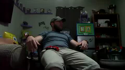 Snapshot of number1dad_ chatting on 10-18-25, 05:14 Awwwww Hey Sweetie Pies. Welcome To The Sweetie Pie Lounge. Enjoy The Dad-Cast. SweetCorny Fun-loving Dad Talk. online show from 10-18-25, 05:14