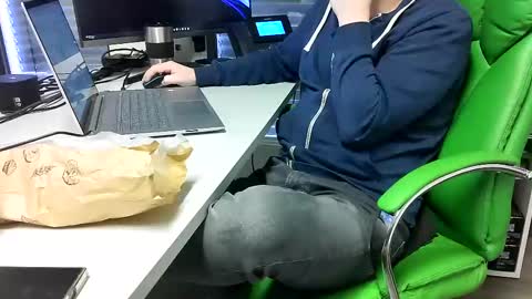 Snapshot of numlove chatting on 12-04-24, 10:35 Slave for Mistress and Master online show from 12-04-24, 10:35