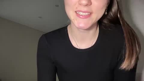 Ema online show from 02-05-26, 03:49