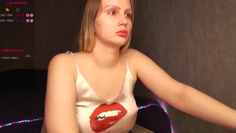 WEELCOMEEEEEEEEEE online show from 12-14-25, 08:46