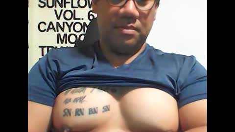 nuumaalii11 online show from 09-26-25, 11:14