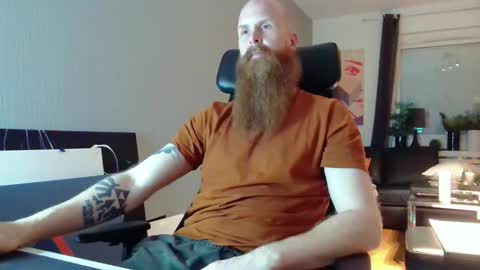 nxrthman online show from 10-25-25, 05:19